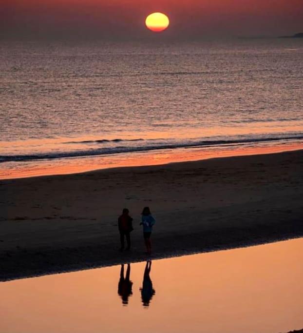 May Cottage - Heart Of Vibrant Village & 10 Mins Walk To Beach Milford on Sea Zewnętrze zdjęcie